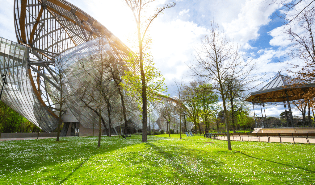visitez la Fondation Louis Vuitton avec Privéo VTC